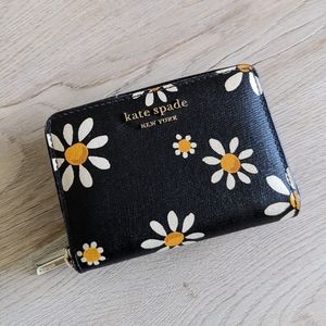 KATE SPADE Spencer Daisy Dots Zip Cardholder Wallet